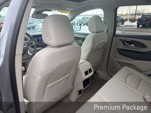 Used 2024 GMC Terrain Denali w/ Denali Premium Package image 22