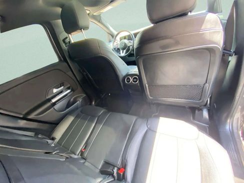 Used 2021 Mercedes-Benz GLA 250 4MATIC image 14