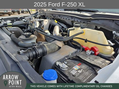 Used 2025 Ford F250 XL w/ XL Off-Road Package AWD/4WD image 14