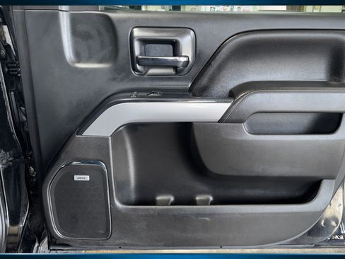 Used 2015 Chevrolet Silverado 2500 LTZ AWD/4WD image 30