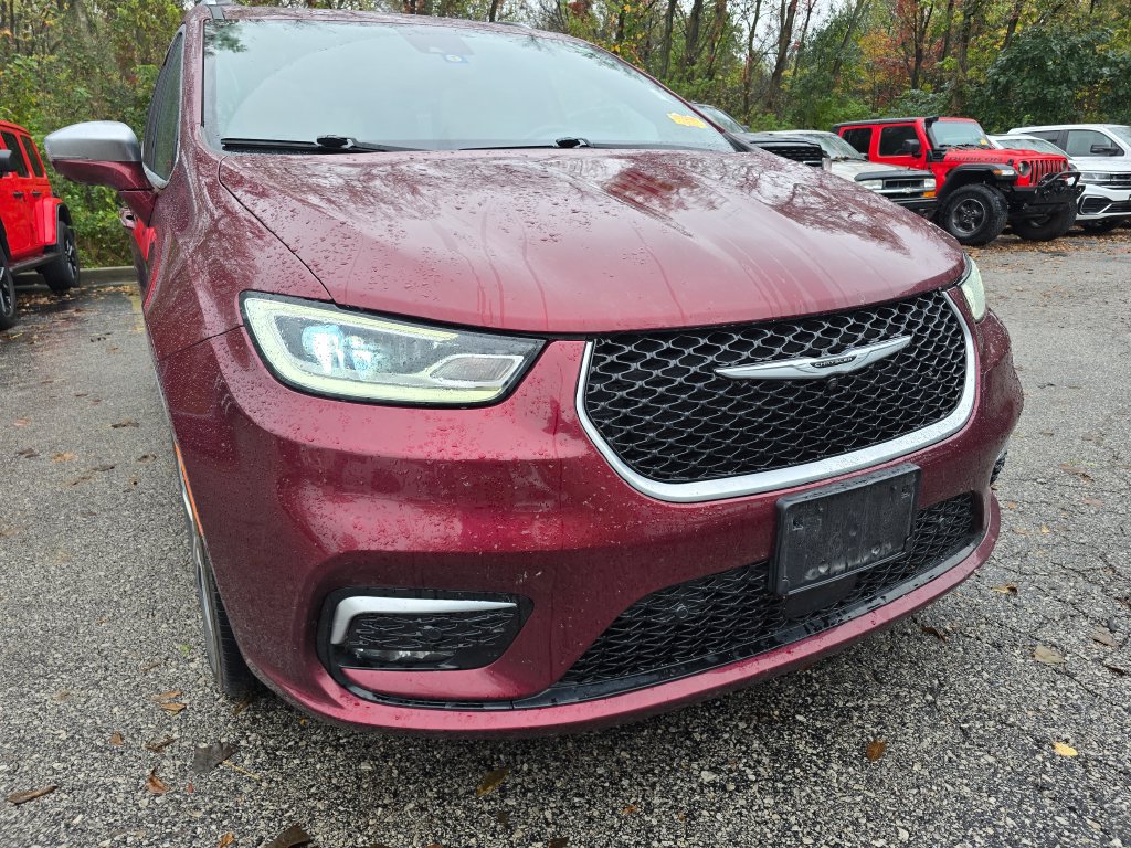 Used 2021 Chrysler Pacifica Pinnacle AWD/4WD image 11