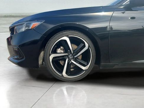 Used 2022 Honda Accord Sport image 25