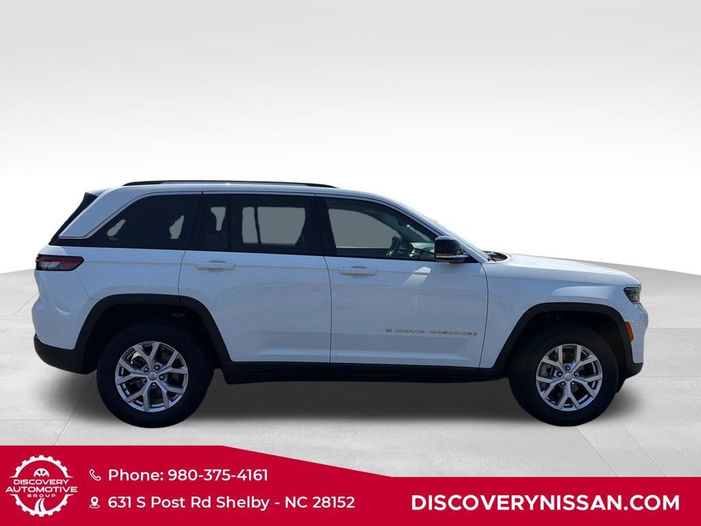 Used 2022 Jeep Grand Cherokee Limited AWD/4WD image 5