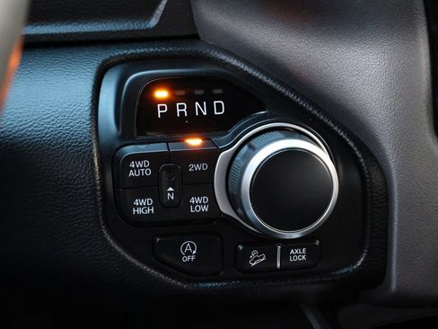 Used 2021 RAM 1500 Big Horn image 28