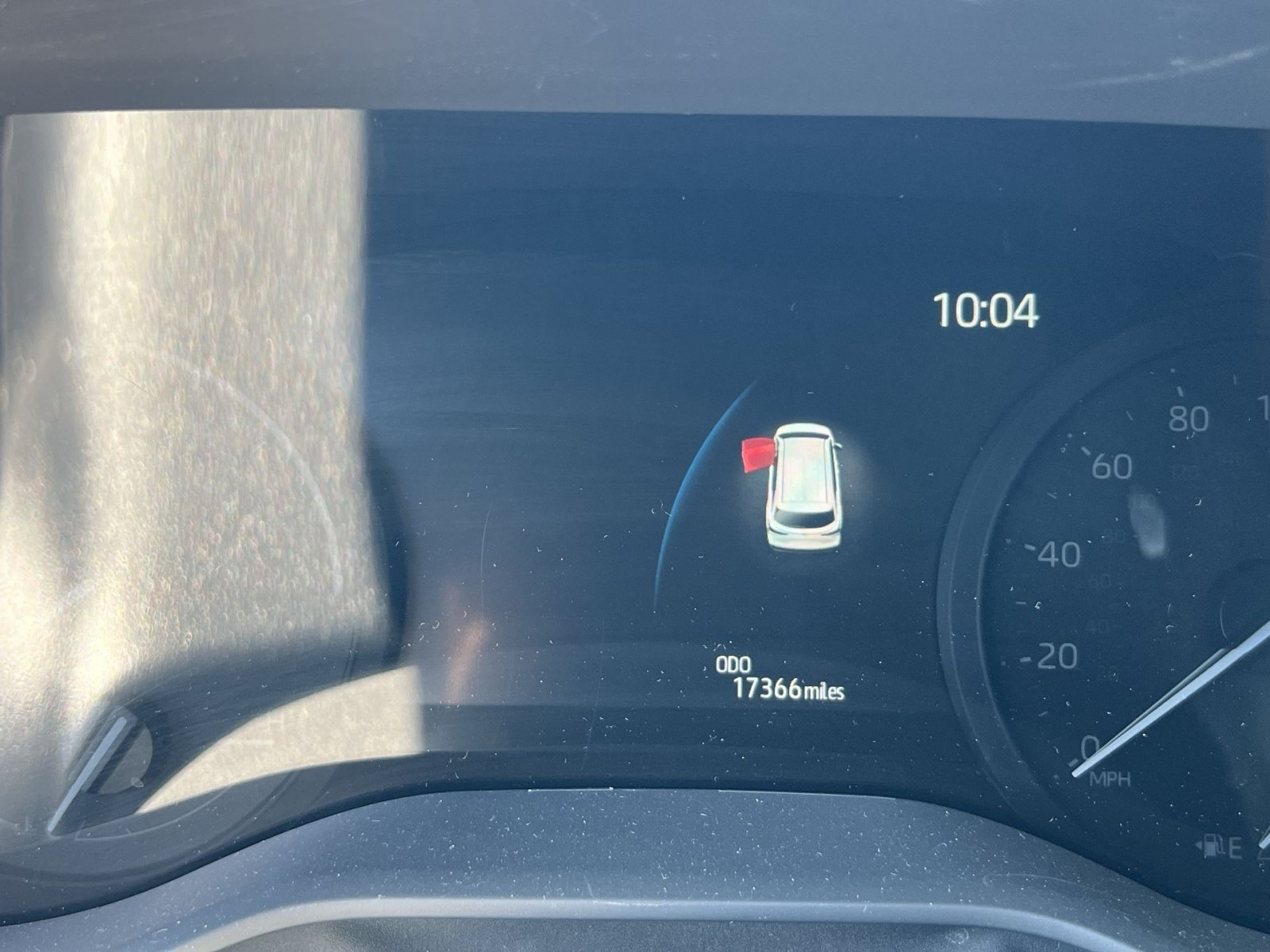 Used 2025 Toyota Sienna LE FWD image 14