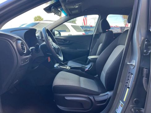 Used 2020 Hyundai Kona SEL FWD image 12