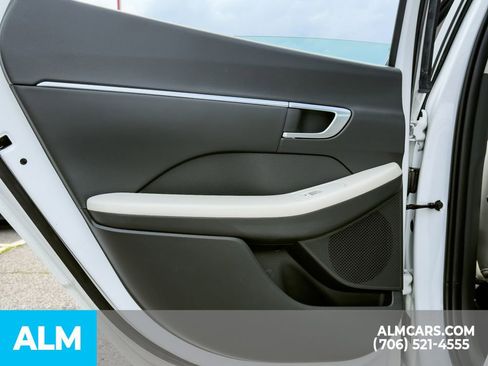 Used 2023 Hyundai Sonata SEL FWD image 15