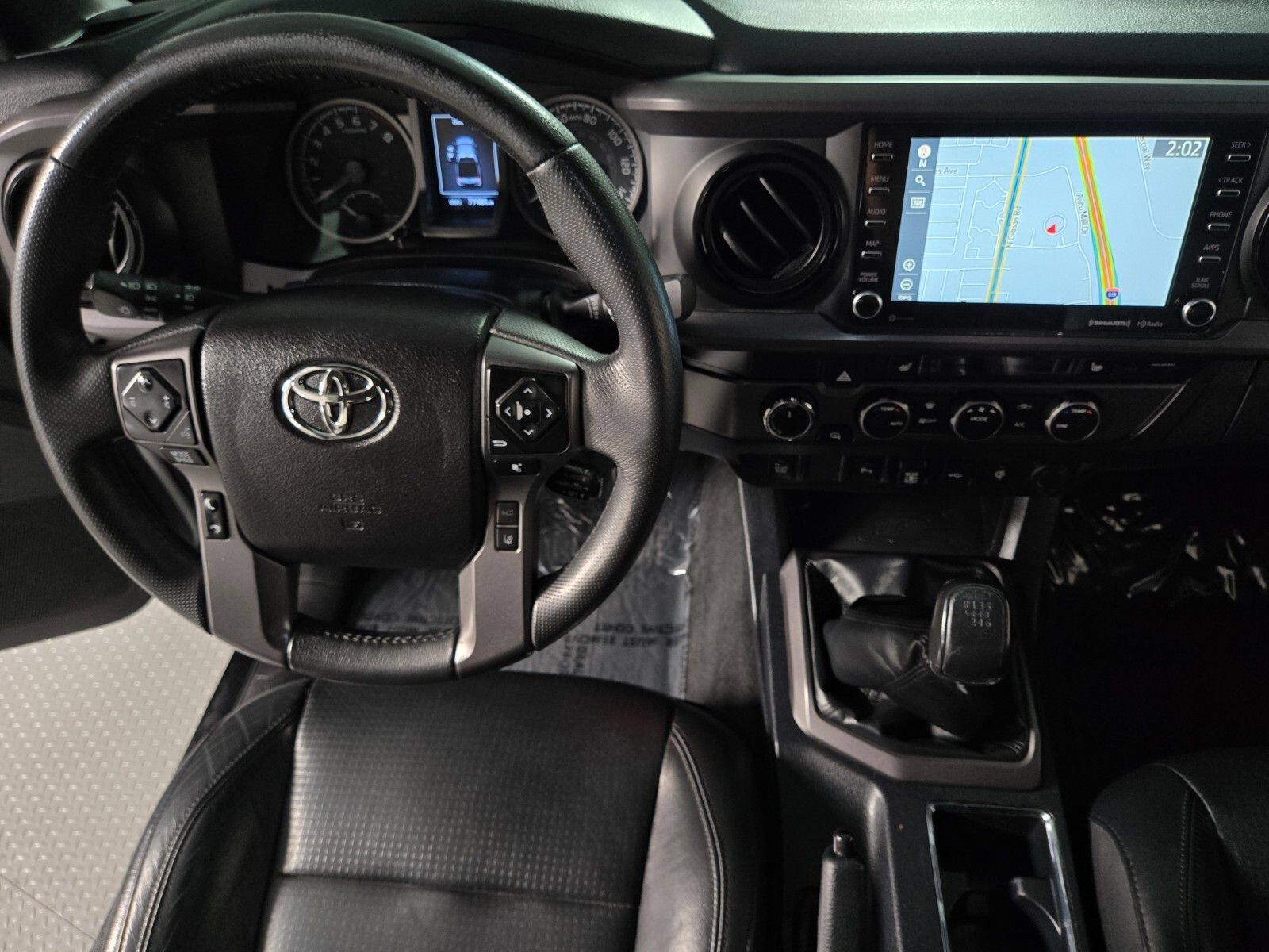 Used 2021 Toyota Tacoma TRD Off-Road w/ TRD Premium Off Road Package AWD/4WD image 13