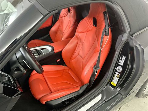 Used 2024 BMW Z4 sDrive30i w/ Premium Package image 13
