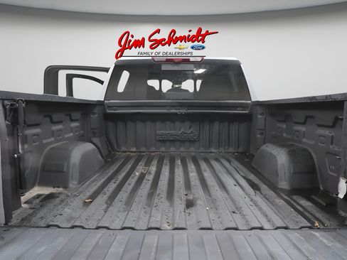 Used 2024 Chevrolet Silverado 1500 High Country w/ High Country Premium Package AWD/4WD image 37