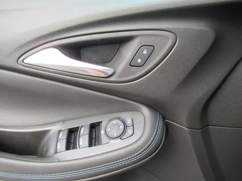 Used 2026 Buick Encore GX Sport Touring w/ Advanced Technology Package FWD image 20