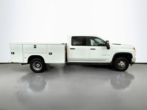 Used 2023 Chevrolet Silverado 3500 W/T w/ WT Convenience Package AWD/4WD image 9