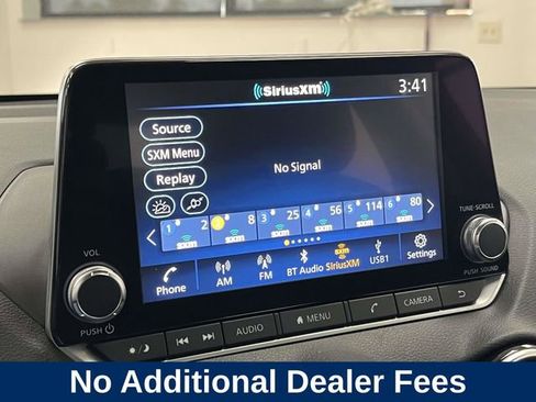 Used 2025 Nissan Sentra SV FWD image 29