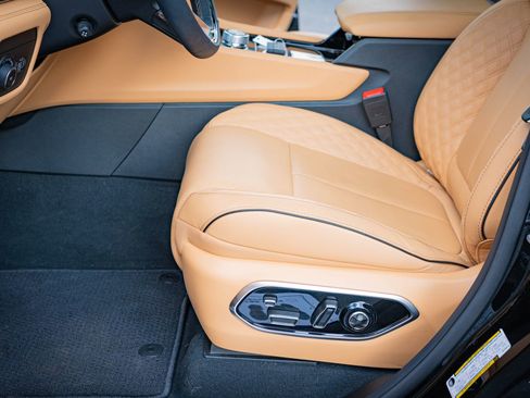 Used 2025 Jeep Grand Cherokee Summit image 12