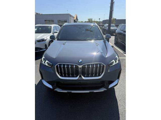 Used 2026 BMW X1 xDrive28i w/ Technology Package AWD/4WD image 4