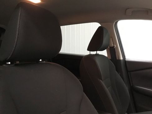 Used 2024 Nissan Rogue S image 20