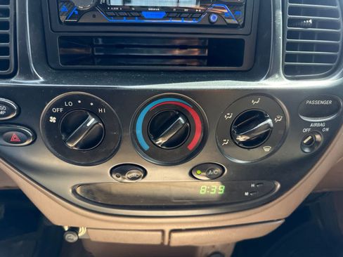 Used 2003 Toyota Tundra SR5 RWD image 30