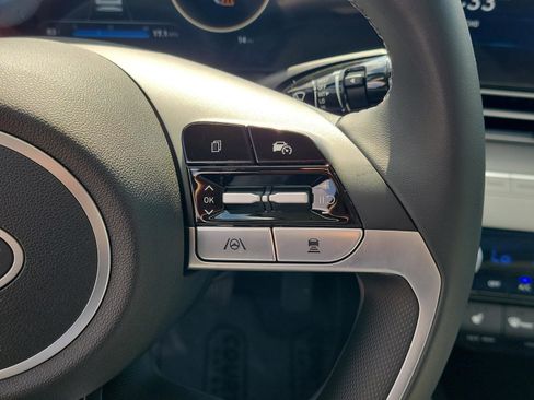 New 2026 Hyundai Elantra Limited image 25