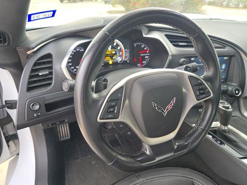 Used 2016 Chevrolet Corvette Stingray Coupe w/ Battery Protection Package image 10