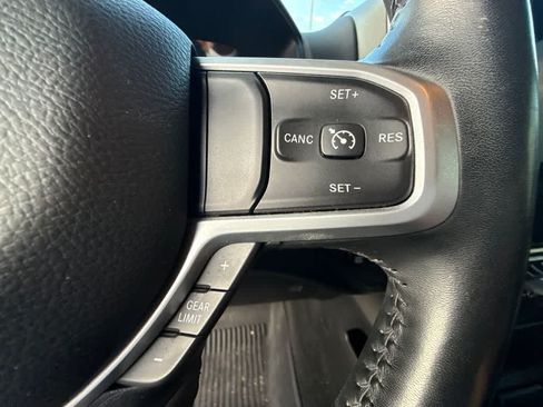 Used 2021 RAM 1500 Lone Star AWD/4WD image 14