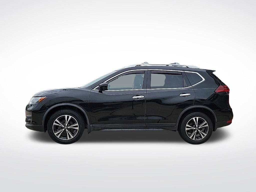 Used 2019 Nissan Rogue SV w/ Sun & Sound Touring Package AWD/4WD image 2