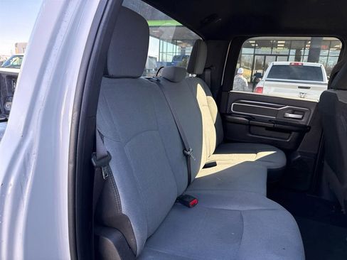 Used 2021 RAM 2500 Big Horn image 24