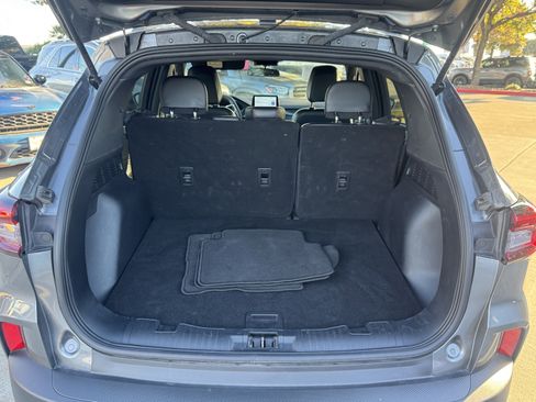 Certified 2025 Ford Escape ST-Line image 8