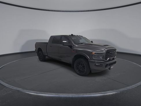 Used 2025 RAM 2500 Limited AWD/4WD image 4