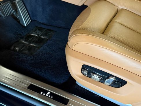Used 2021 Rolls-Royce Ghost AWD/4WD image 14