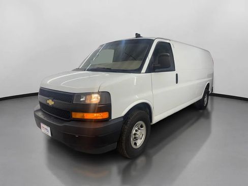 Used 2023 Chevrolet Express 2500 Extended w/ Driver Convenience Package RWD image 4