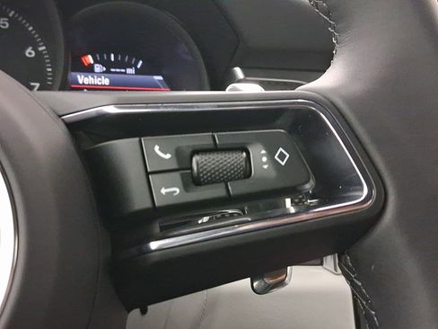 New 2026 Porsche Macan image 15