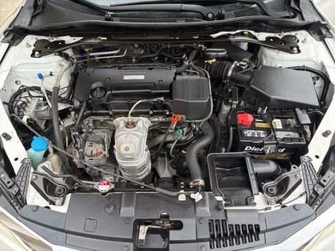 Used 2017 Honda Accord EX-L image 25
