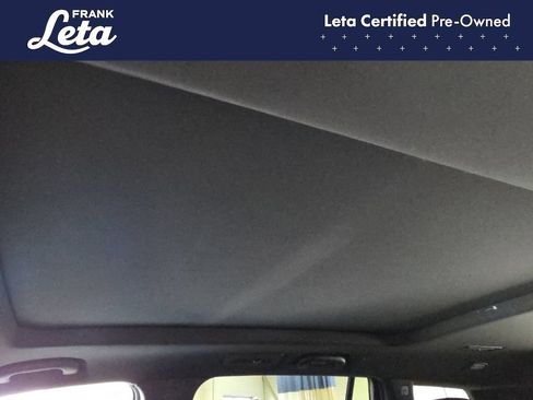 Used 2025 Cadillac XT6 Premium Luxury FWD image 14