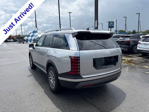 Used 2026 Hyundai Palisade SEL FWD image 5