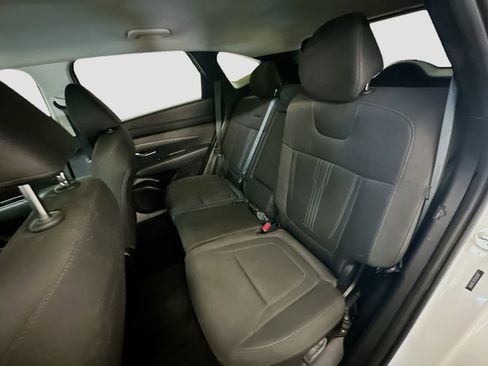 Used 2025 Hyundai Tucson SEL AWD/4WD image 28