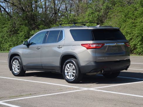 Used 2019 Chevrolet Traverse LT AWD/4WD image 26