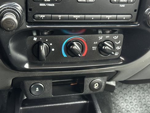 Used 2011 Ford Ranger Sport image 16