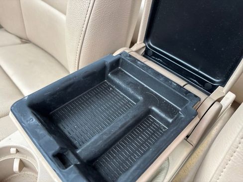 Used 2003 BMW 325i Sedan image 24