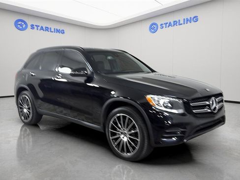 Used 2017 Mercedes-Benz GLC 300 4MATIC image 12