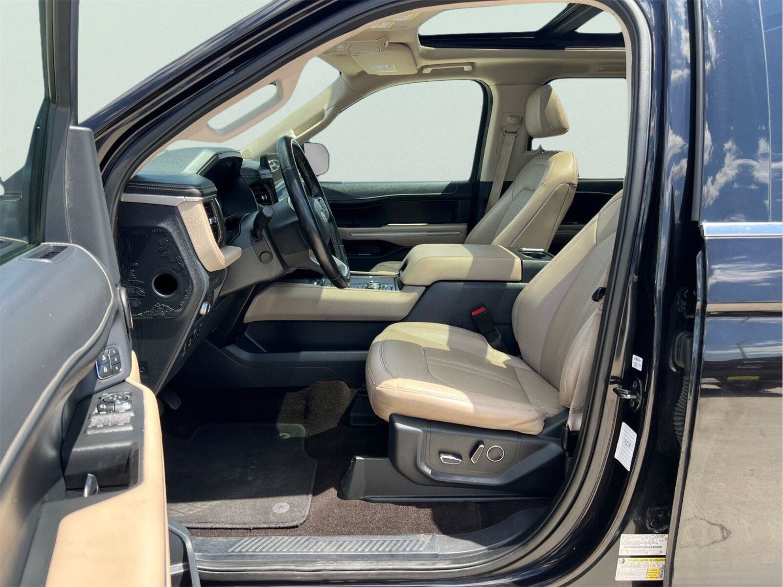 Used 2022 Ford Expedition Max Limited AWD/4WD image 13