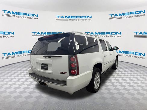 Used 2012 GMC Yukon XL Denali AWD/4WD image 5