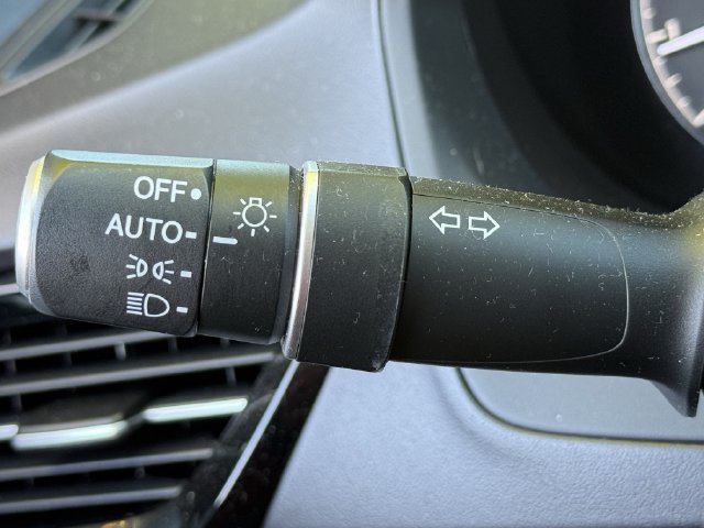 Used 2023 Acura RDX w/ Technology Package FWD image 21