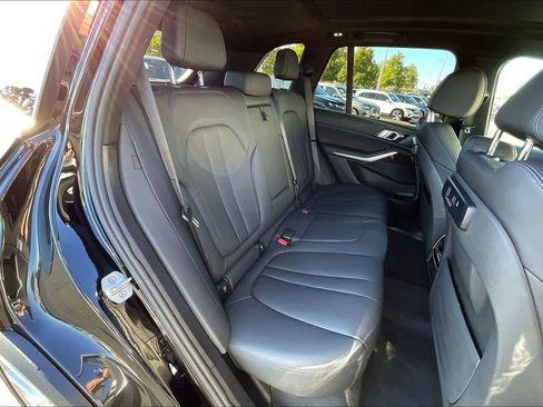 Used 2020 BMW X5 xDrive40i w/ Premium Package image 30