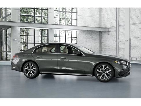 New 2026 Mercedes-Benz E 350 4MATIC Sedan image 14