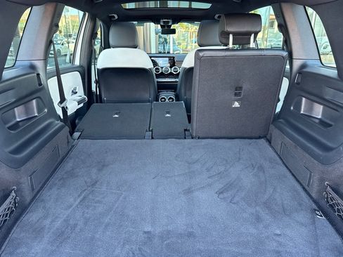 Certified 2022 Mercedes-Benz GLB 35 AMG GLB 35 AMG image 37