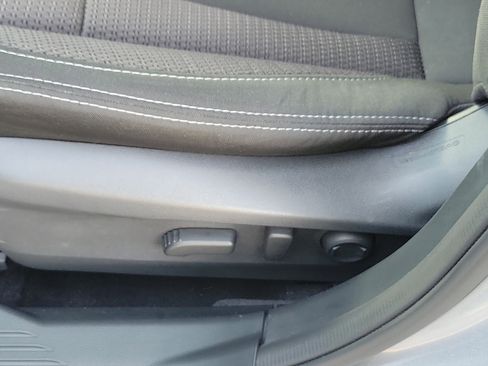 Certified 2025 Subaru Outback Premium w/ Popular Package #1A image 19