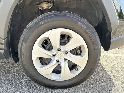 Certified 2024 Toyota RAV4 LE AWD/4WD image 18