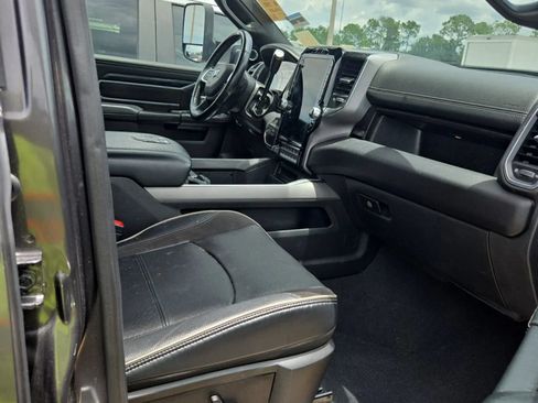 Used 2022 RAM 3500 Laramie AWD/4WD image 8