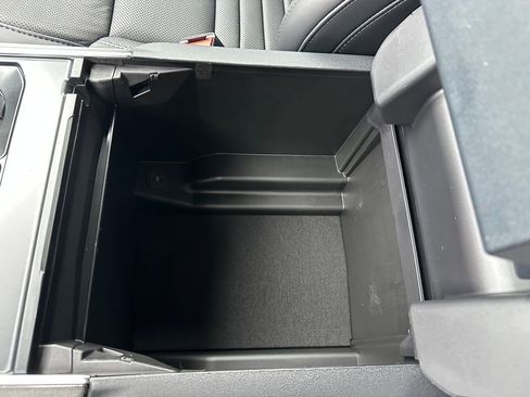 New 2025 Ford F150 Platinum w/ Equipment Group 702A High image 81