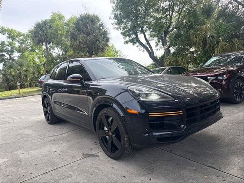 Used 2019 Porsche Cayenne Turbo AWD/4WD image 4